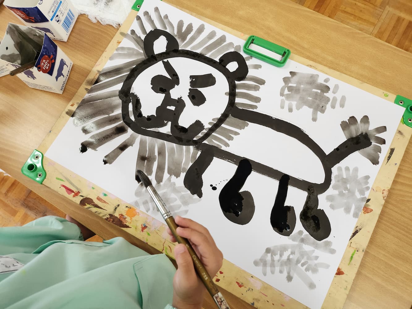 墨で描いたライオンの絵